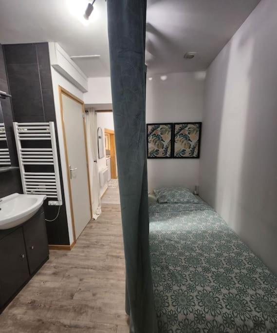 La Petite Loge De L'Ile Leilighet Nantes Eksteriør bilde
